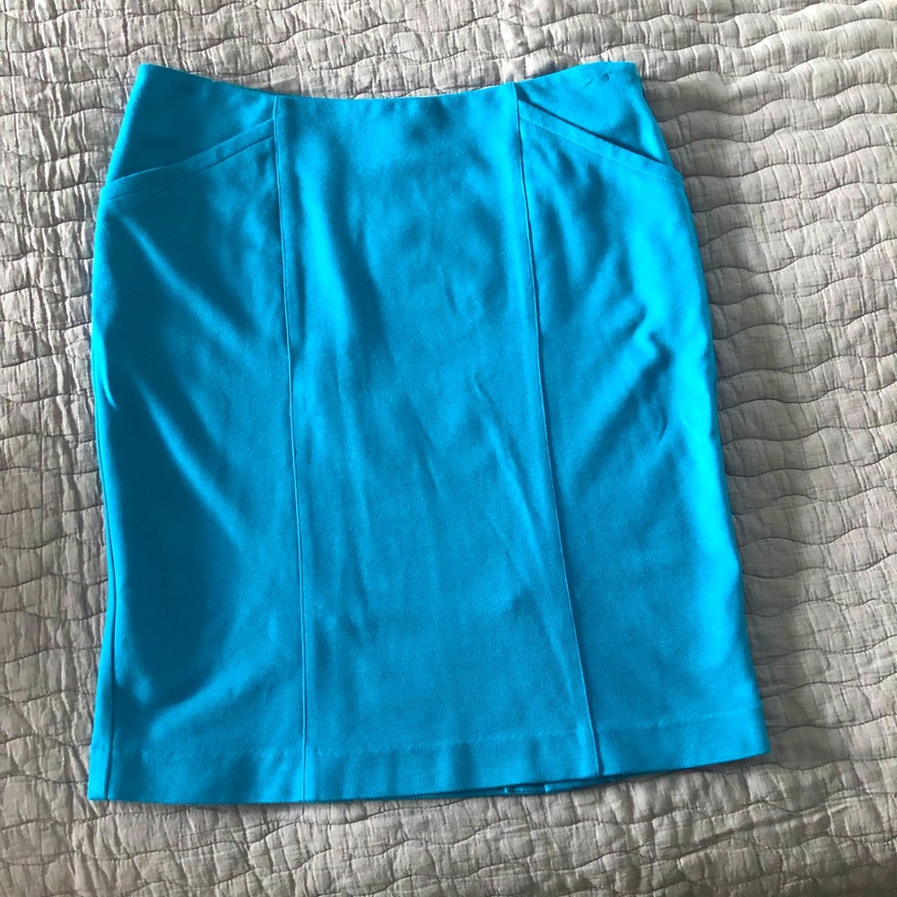 Cabi skirt size 8